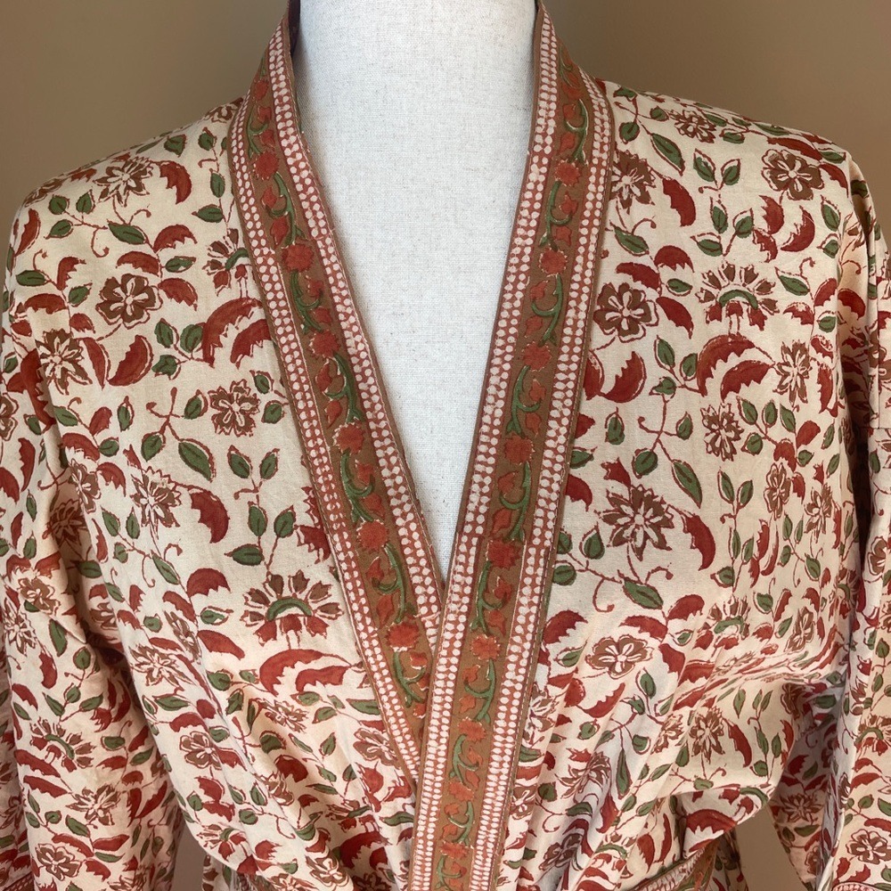 Ten Thousand Villages Cotton Kimono Robe Belted OSFM Printed NWT Red Pockets - Picture 2 of 9